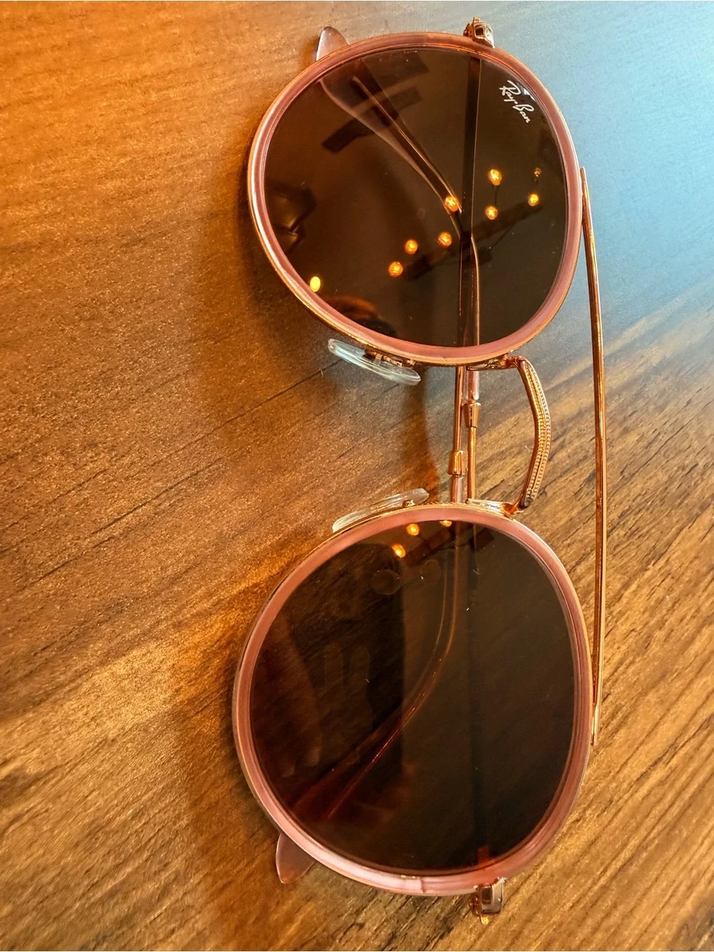 Ray-Ban Round Sunglasses in Rose Gold with Brown Gradient Lenses